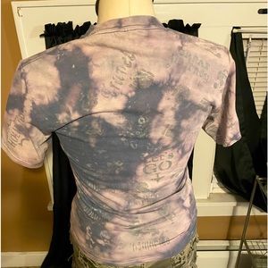 T shirt we are in this together reverse tie dye size lg